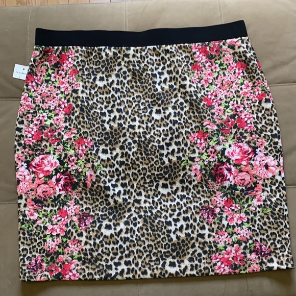 NWT NY Collection Polyester/Spandex Size XL - Picture 2 of 3